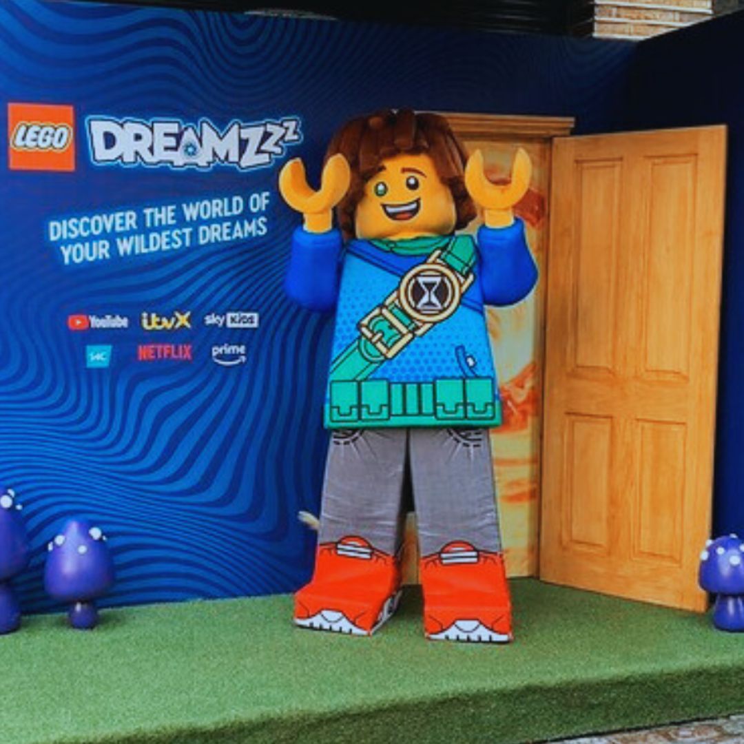 A lifesized model of a lego minifigure